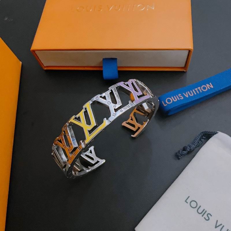 LV Bracelet 03lyr286